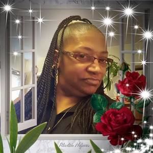 Meet your Posher, Cynthia